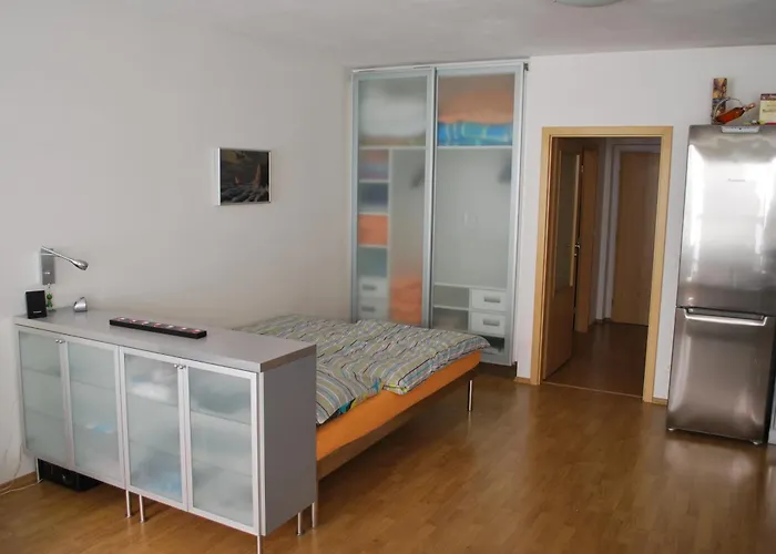 Appartement Chotesovska With Parking Place Prague